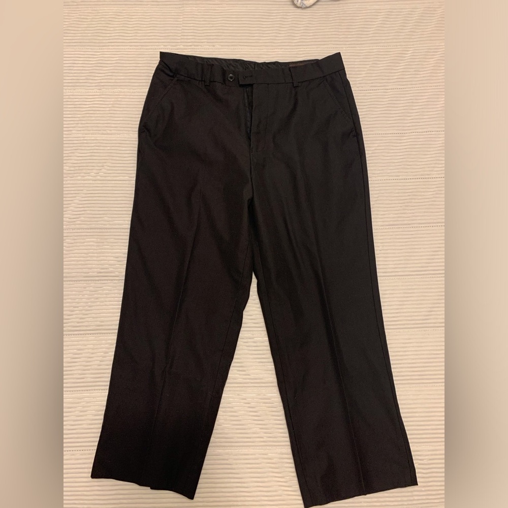 Alberto Danelli Dress crop slacks. Size 8